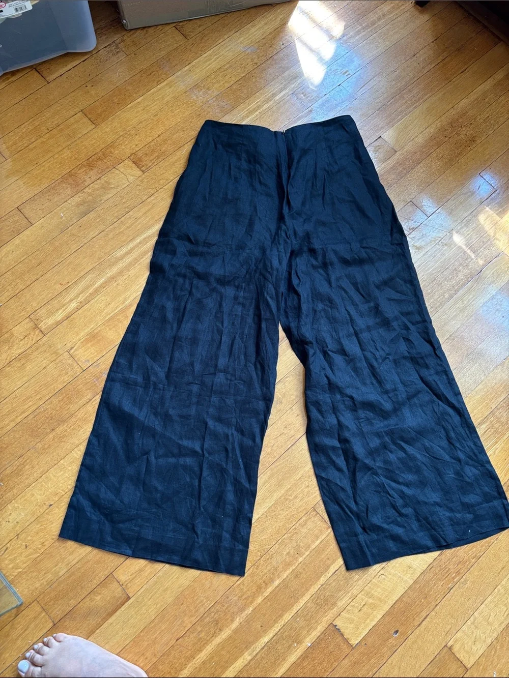 Banana Republic Black Wide-Leg Women's cropped Pants 100% linen
